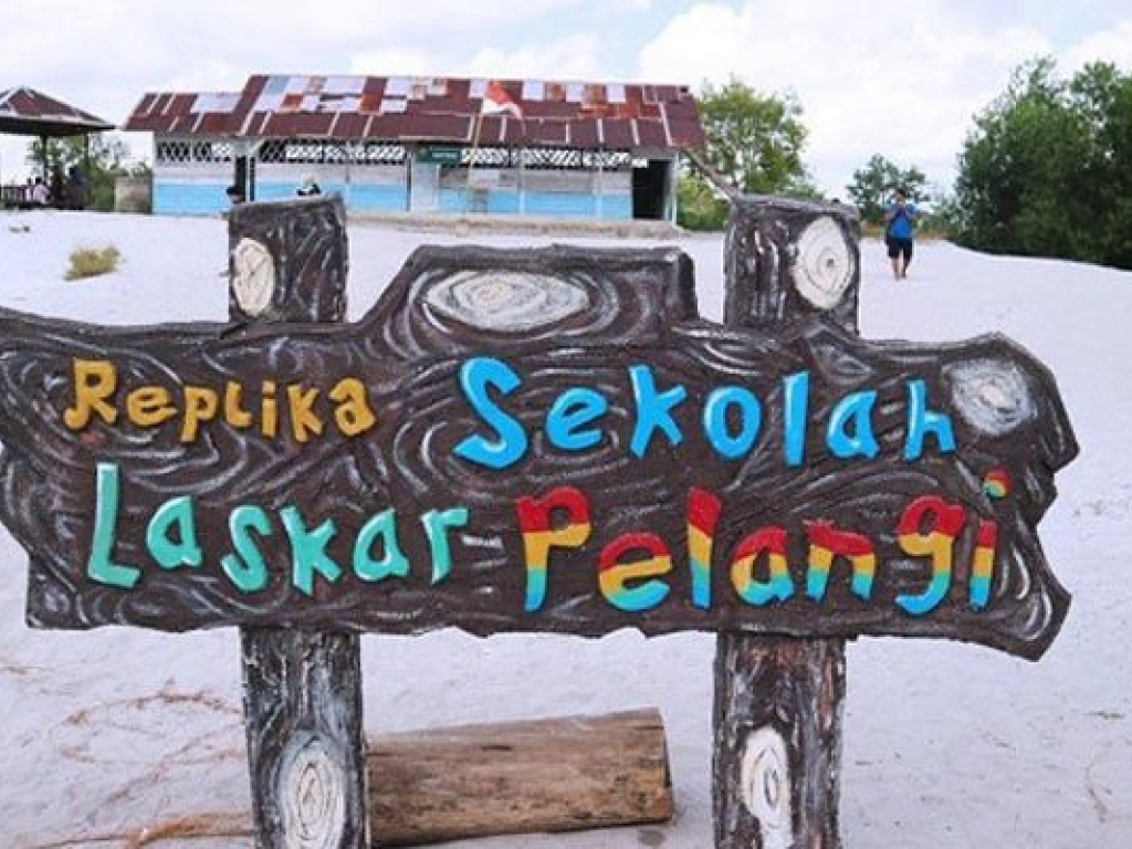 3 Days 2 Nights Fit Belitung Laskar Pelangi
