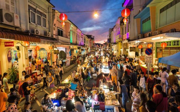 4D3N FOUR POINTS BY SHERATON + CITY TOUR + DAY TRIP PHIPHI KHAI MAYA BY SPEEDBOAT