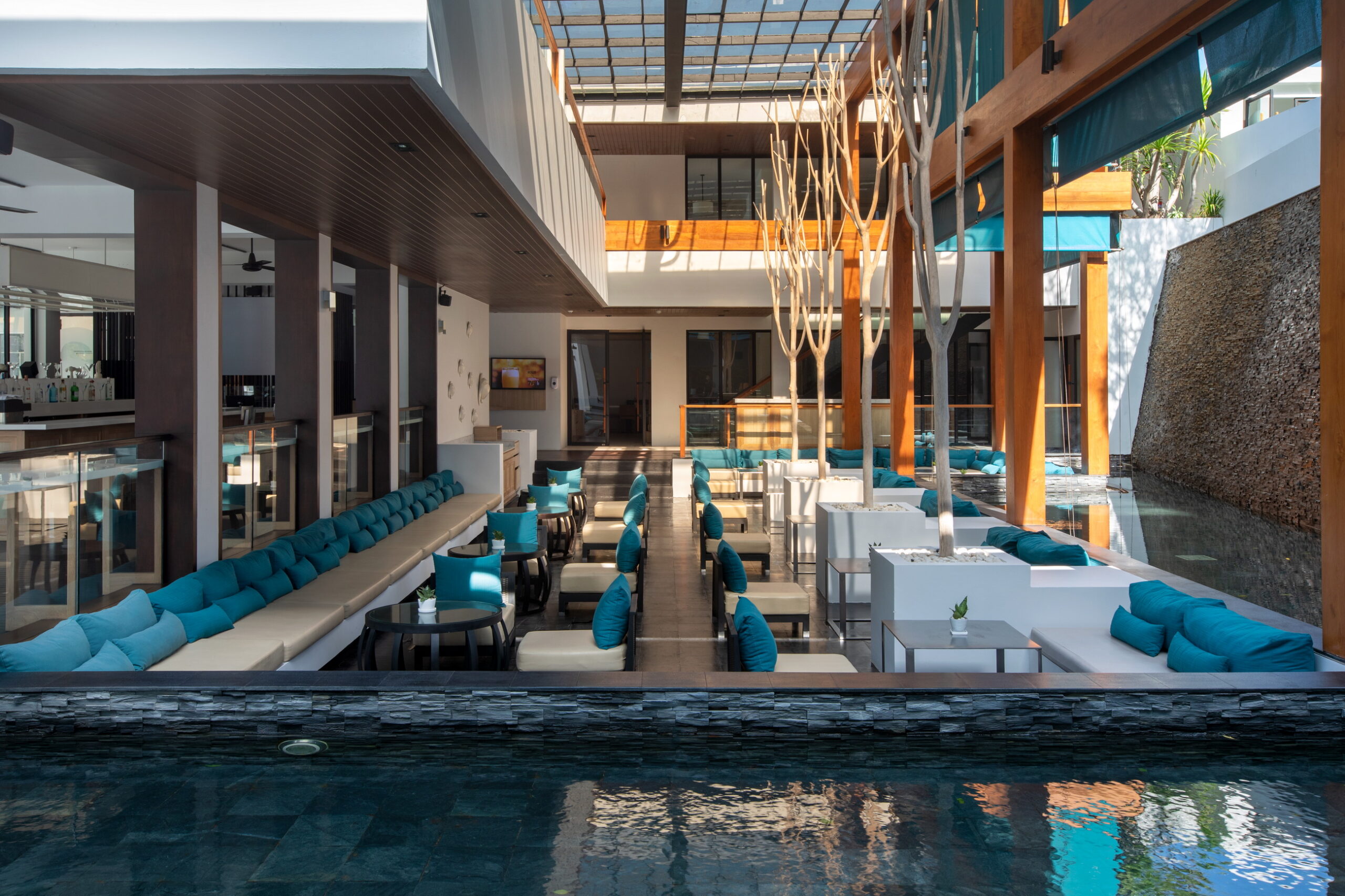 4D3N NAP PATONG + CITY TOUR + DAY TRIP PHIPHI KHAI MAYA BY SPEEDBOAT